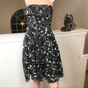 15-The Limited/ event, black and white dress 0847